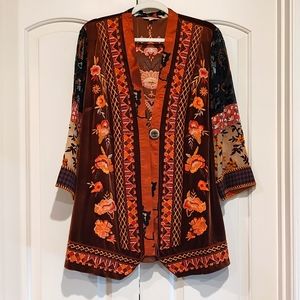 John Mark 3/4 Sleeve Velvet Embroidered Kimono **Like New**